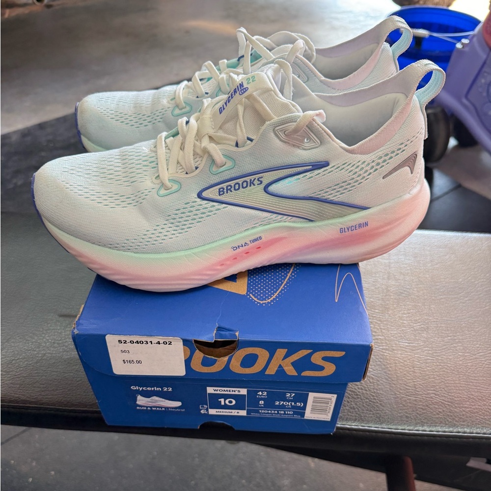 Brooks Glycerin 22 US women’s size 10